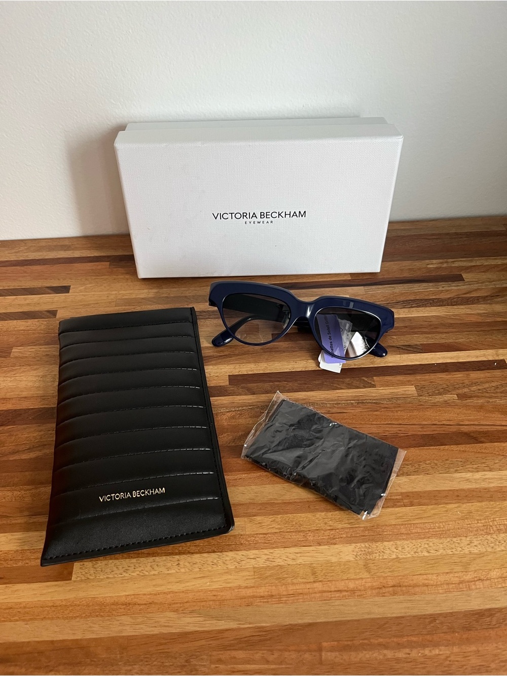 NWT Victoria Beckham Sunglasses